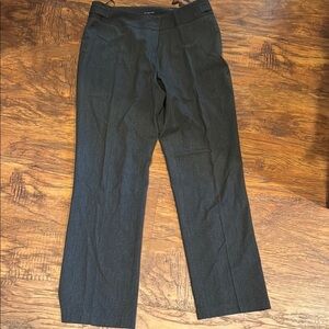 Jones New York Black Trousers with Flat Front and Tailored Fit